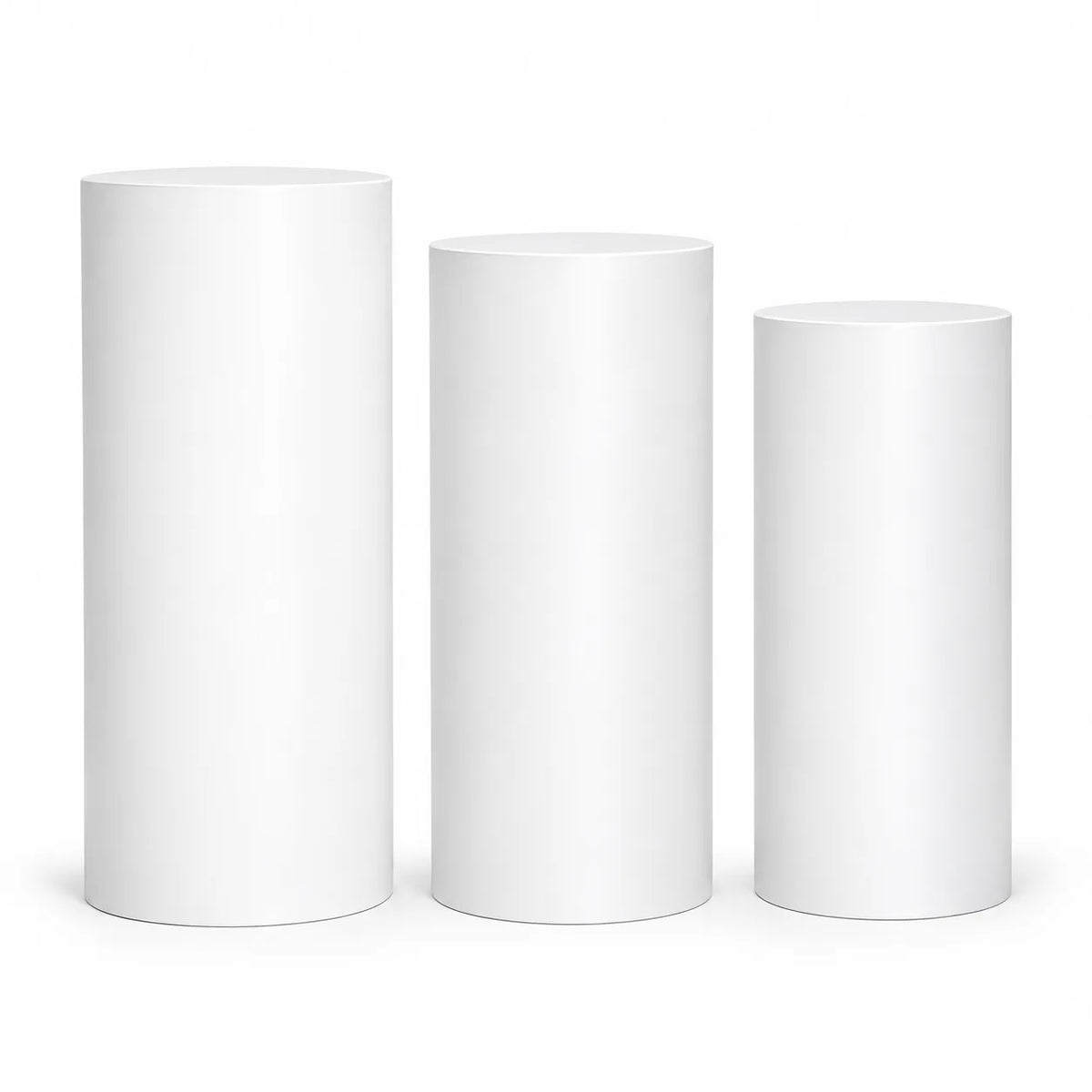 Set Cilindri Bianchi SagoMax: tre colonne cilindriche in PVC bianco di tre altezze diverse, per tavoli dolci e photo corner